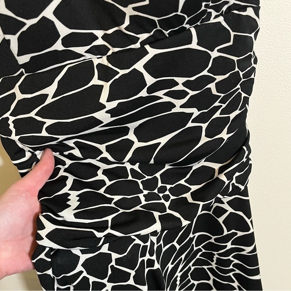 Denver Hayes XS Stretchy Dress Built In Bra Animal Print Black and White - Picture 9 of 15